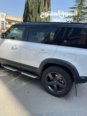  1 Land Rover Defender2023 وارد وصيانة المحمودية Plug in hiybrid one owner