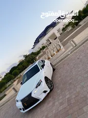  10 لكزس is 350 F sport