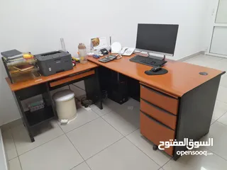  4 Office tables