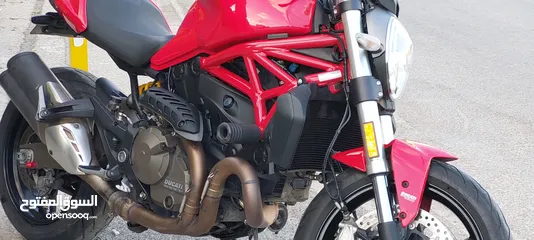  6 Ducati Monster 821
