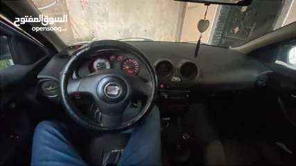  4 سيات قرطبة للبيع  جير عادي  ماتور 1400  بنزين  ماتور جير ممتاز