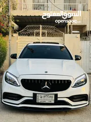  6 Mercedes C300 2019