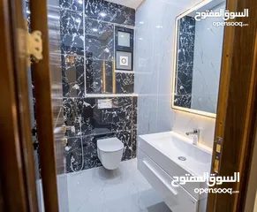 6 شقة طابق اول مساحة 200م في شفا بدران الكوم قرب سلاله مول
