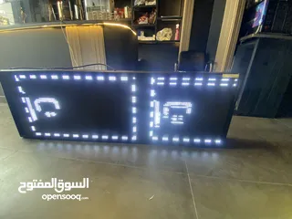  2 شاشة إعلانات مستعملة