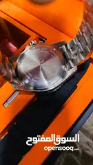  11 ساعه من ماركه Bernard H mayer نسخه wave breaker watch إصدار محدود