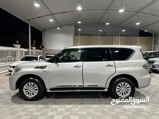  8 Nissan Patrol XE