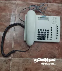  1 تلفون ارضي من شركة siemens..