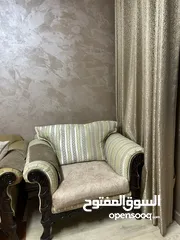  9 كنب نضيف بحالة الوكاله بسعر حرق