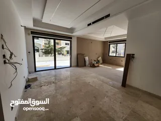  11 شقة للبيع في الصويفية ref : 14280