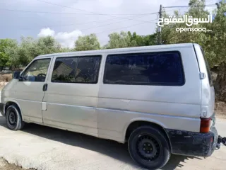  5 باص كرفيل موديل 2002