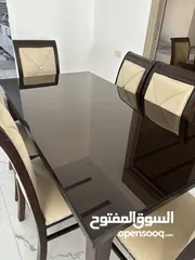  3 طقم سفره لم يستعمل أخذته 400 بدي أبيعه 200 للعلم اله عندي شهرين فقط