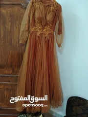  1 ملبوس مرا وحده بس و وكالة