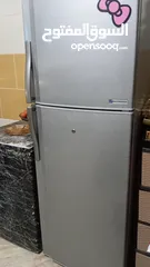 1 ثلاجة شارب بحالة جيده جيدا سبب التحديث