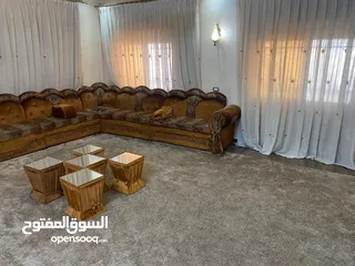  4 مجلس ضيوف مستعمل بحال الوكاله