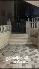  3 شقه للبيع وسط البلد شارع المحكمه سابقا