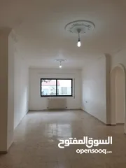  1 شقة ديلوكس للايجار عند حاووز المدينه الرياضيه