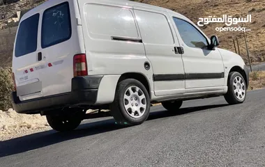  2 بيجو بارتنر 2013 للاجار الشهري  270 دينار شهرياً