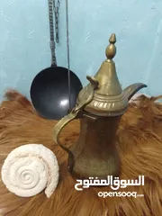  2 دله قهوه قديمه للبيع الدله تم تصفيرها عند الصفار والحين جاهزه للأستخدام