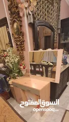  1 بوفيه وسط DESK جديد غير مستخدم يتكون من جوارير و خزانة و مراية مرتبة