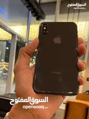  1 ايفون xs وكاله