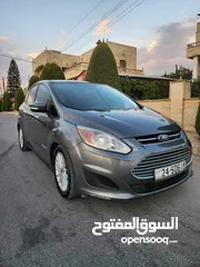  1 Ford c max 2013 بحالة الوكاله لا ينقصها شيئ ماشيه 120 الف كيلو فقط