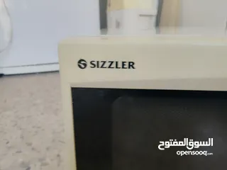  9 ميكرويف حجم كبير استعمال خفيف نوع/سيزار/على الفحص انشالله