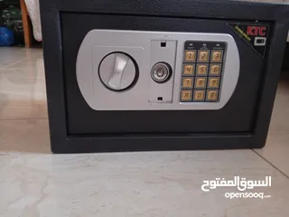  1 موجود خزنه في سعر مغري