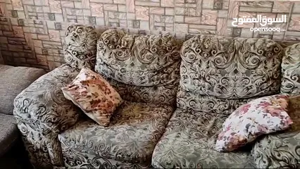  4 طقم كنب كورنر وغرفة نوم اولاد