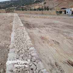  25 استصلاح اراضي  تجهيز مزارع  بناء سناسل حجريه