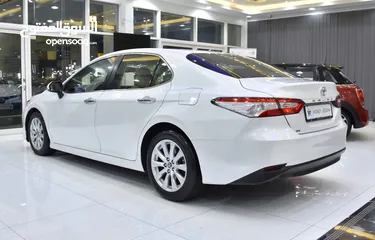  6 Toyota Camry SE ( 2019 Model ) in White Color GCC Specs