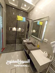  7 شقة مميزة للبيع في كريدور عبدون
