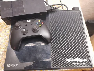  1 اكس بوكس ون سلم بحاله جيده للبيع