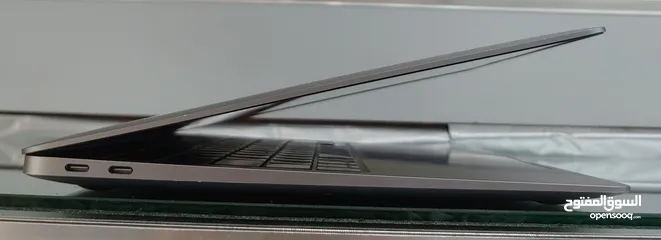  7 MacBook Air 2020 M1 Space Gray 8GB Ram 256GB SSD لابتوب ابل لون رمادي مكفول
