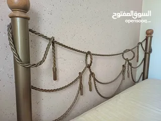 7 للبيع غرفة نوم ماستر