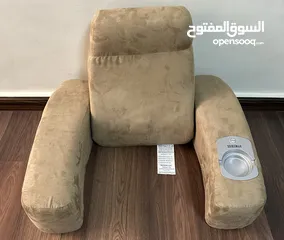  1 Comfortable reading pillow