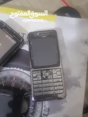  19 تلفونات سوني نوكيا عدد23