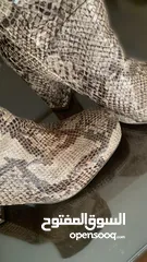  1 حذاء شتوي جلد ثعبان صناعة البرتغال