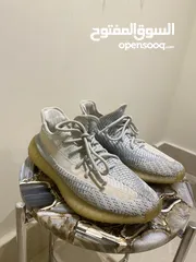  5 Yeezy Cloud-white 350v2 Size: 42 3/4 EUR Used condition / Authentic / Bought on release date