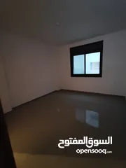  4 للايجار شقه ديلكس على شارع عين مصباح المؤدي الى الطيره