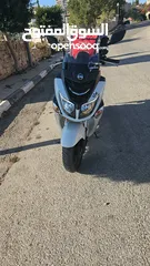  3 ايفو مطور 200 مشاية 27  موديل 2023