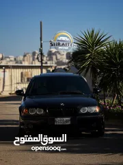  19 BMW E46 2002