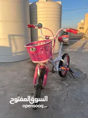  4 بسكليتات بحاله الوكاله للبيع