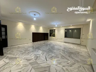  1 شقة فارغة - دير غبار - 4نوم 2ماستر - 240م
