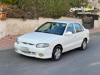  24 هيونداي اكسنت 1999 اتماتيك صندوق بحاله ممتازه استعمال شخصي من الحره