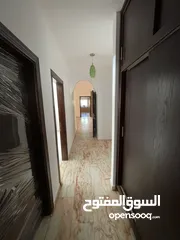  26 عمارة للبيع فل عقبة تاسعة جمعيات شقتين كل شقة 200 متر+ تسوية 80 متر بسعر مغري مساحة الارض 476