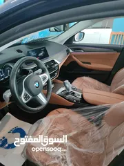  4 للبيع أو البدل  BMW 530e M 2019 فخامة الهايبرد بتجهيزات مميزة!