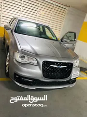  2 Chrysler C300 2018 Limited