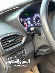  3 هونداي سنتافيه 2018 برخصة ولا غرام بويه