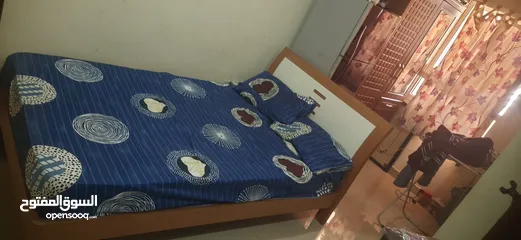  3 queen  Size bed