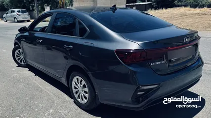  6 Kia cerato   Model :2019  Dohc 1600 CC  Gearbox : automatic   Colour: Gary  Inside :Black ABS Airbag